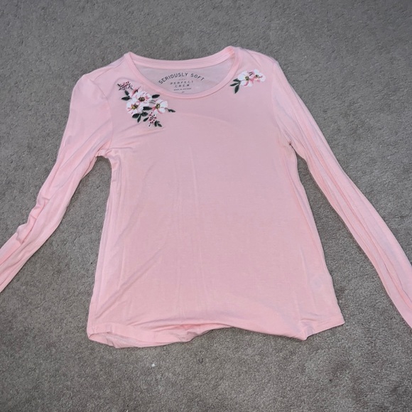American Eagle Seriously Soft long sleeve tee shirt. - Picture 1 of 2
